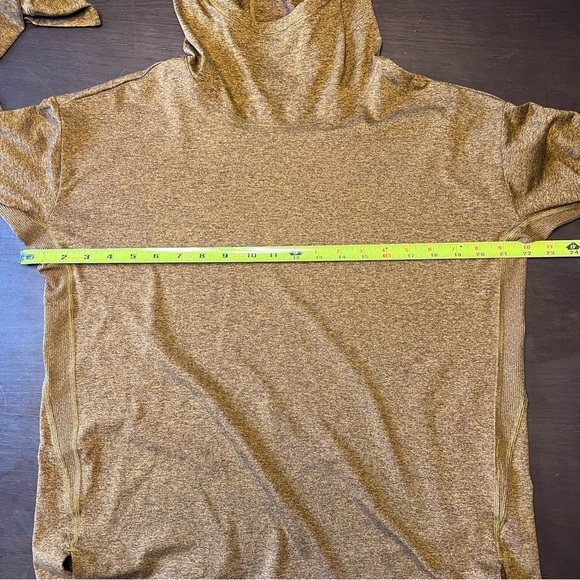 Athleta women’s Uptemo II lightweight hoodie. Size medium. - Picture 2 of 8